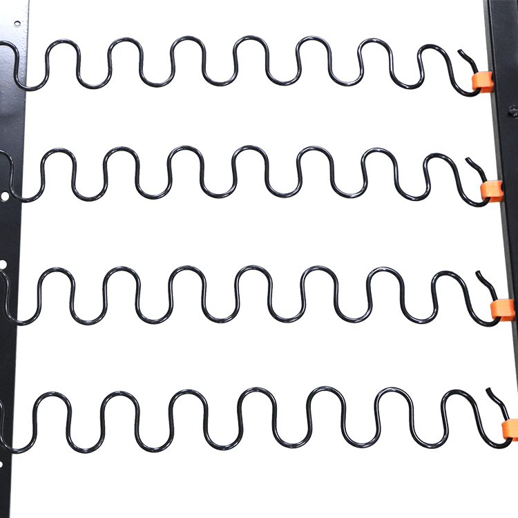 Sinuous springs for ergonomic lounge chairs Sinuous springs for ergonomic lounge chairs