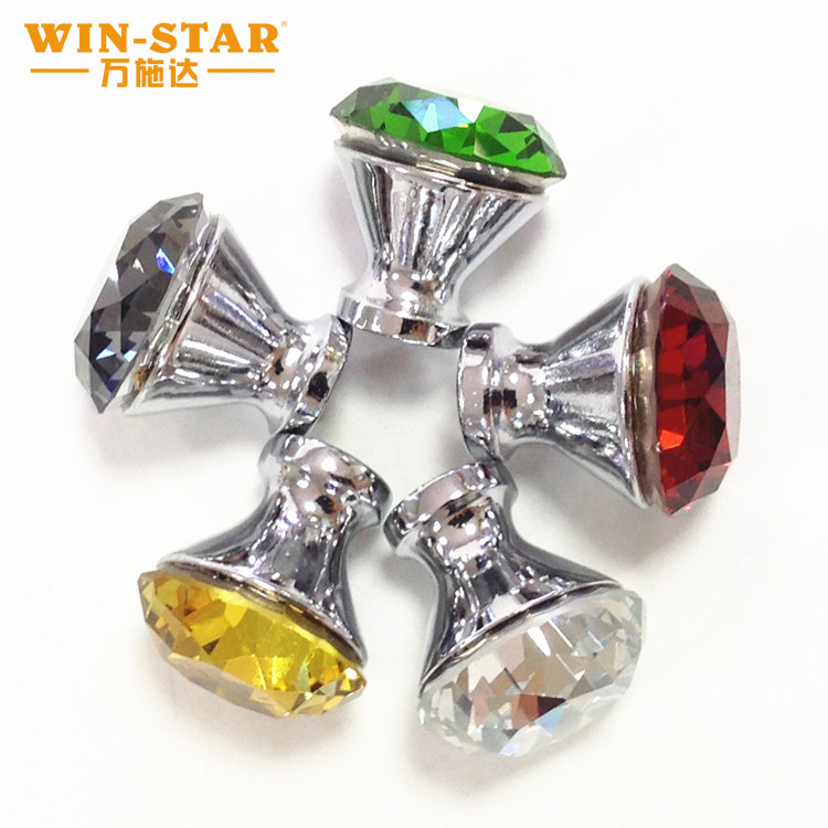 Why are crystal pulls, diamond knobs, and glass handles more popular?