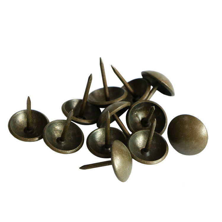 Redefine supellectilem elegantiam nostram exquisitam ferrum decorat clavis