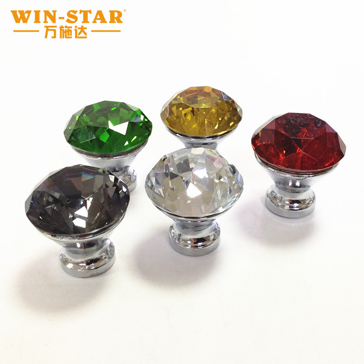 Why are crystal pulls, diamond knobs, and glass handles more popular?
