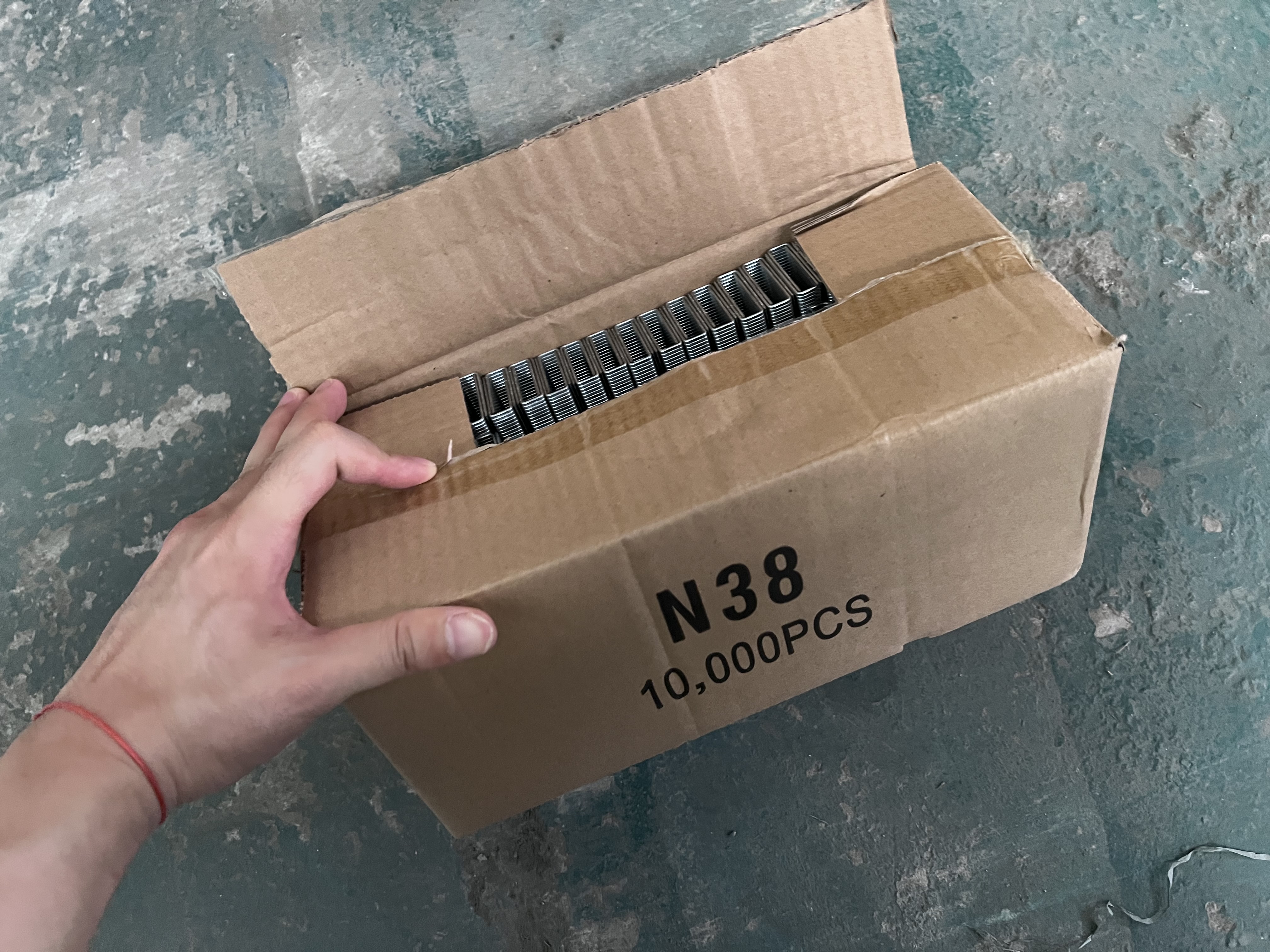 N38 16 Gauge 7/16" Crown Galvanized Staples