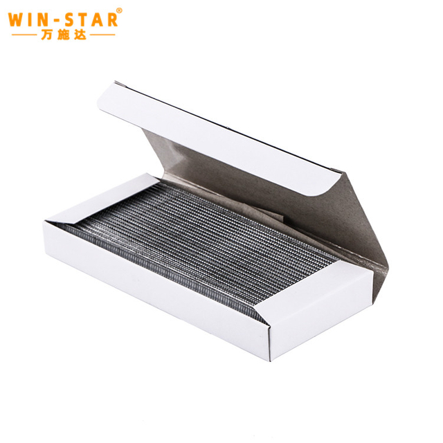 Wysokiej jakości srebrne zszywki pneumatyczne z serii łącznik&oacute;w o grubości 22, ocynkowane zszywki do wiatr&oacute;wek