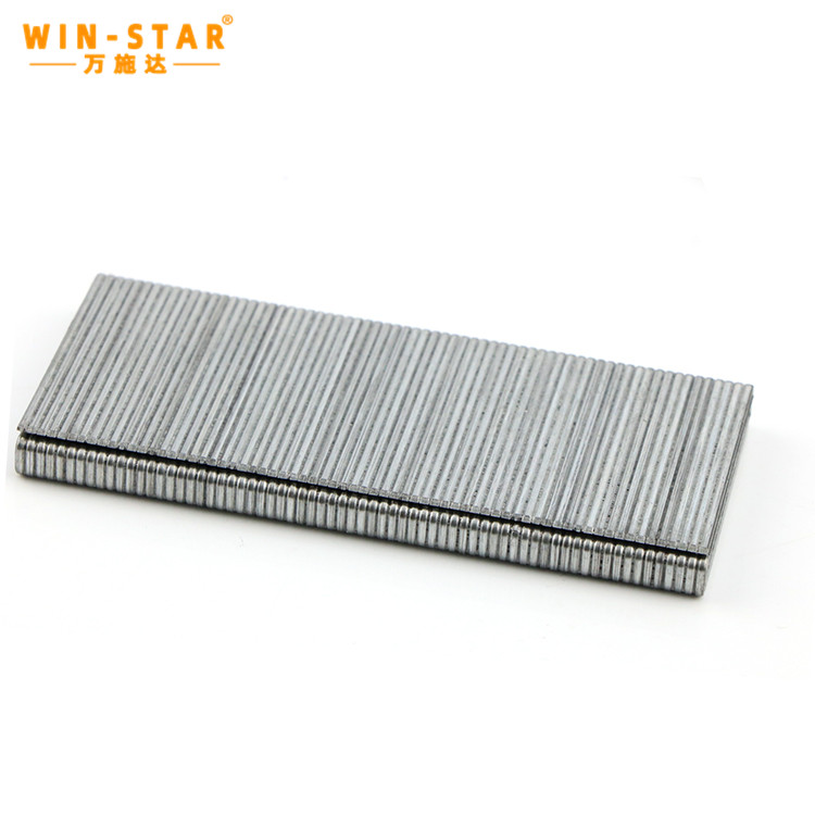 N38 staple pins (4)