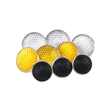 Акрилна дугмад: Редефинишите декорацију намештаја