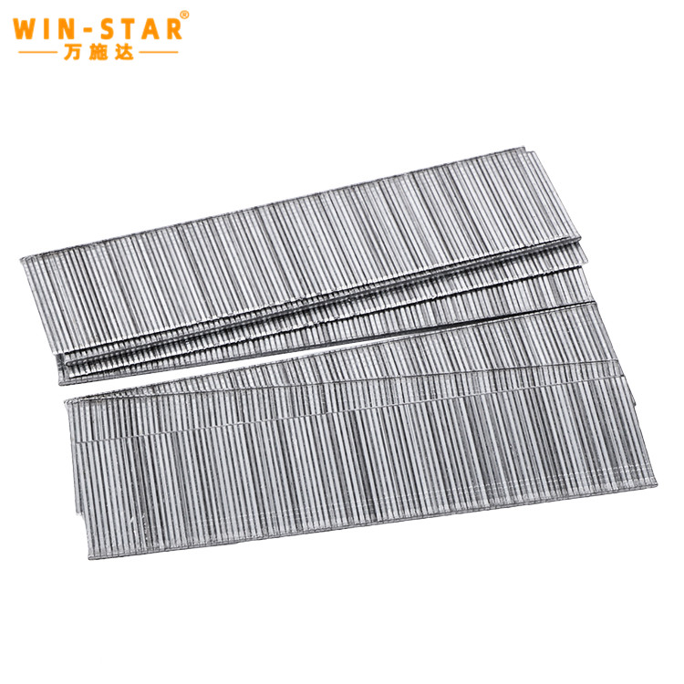 Close-up of F30 staple nails highlighting tight collation and Q235 steel construction