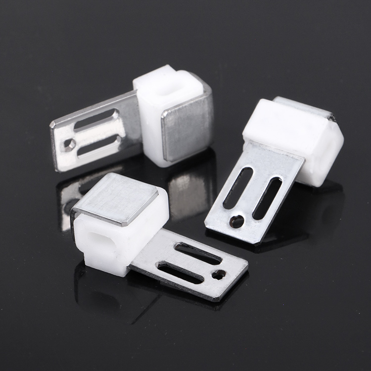 Commercial-grade furniture assembly hardware for sinuous springs