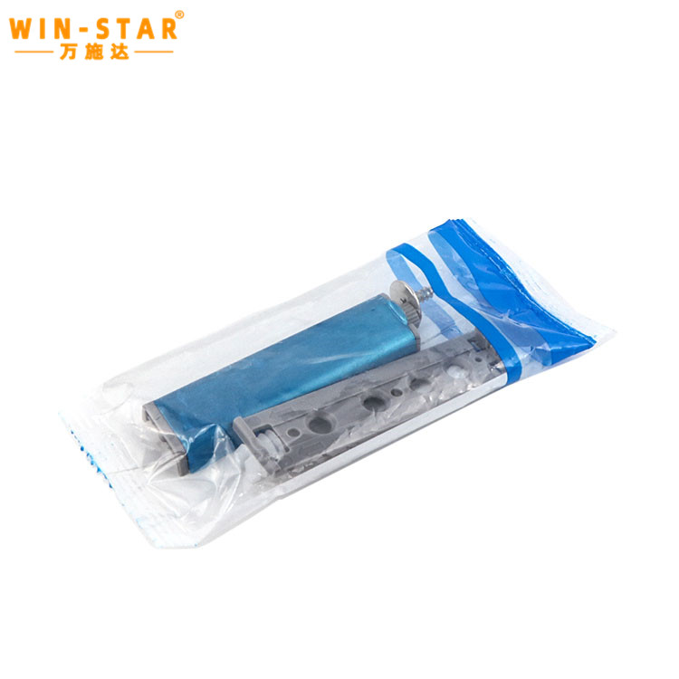 Strong magnetic head mechanism catching the cabinet door strike plate securely